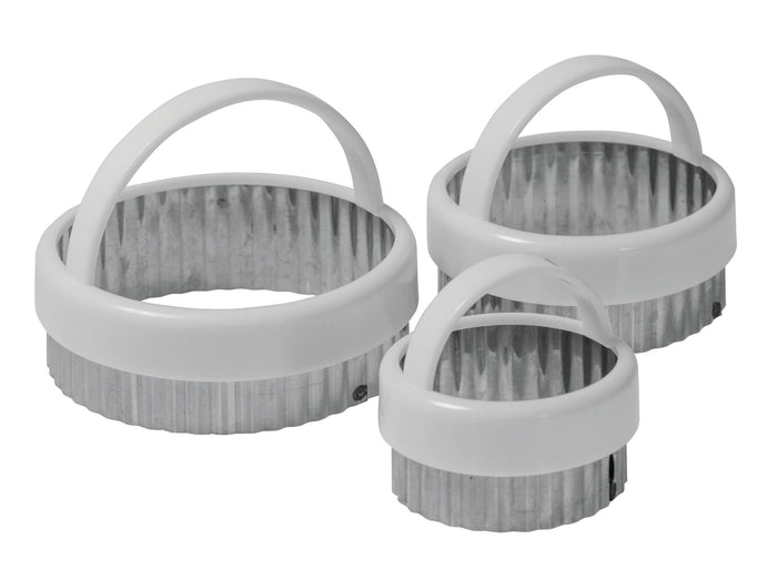 AVANTI Crinkle Cookie Cutters with White Plastic Handle - 3 Piece Set